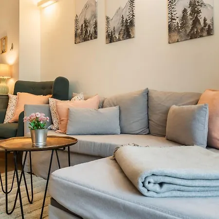 Rosie Design By Alpstay Apartament *