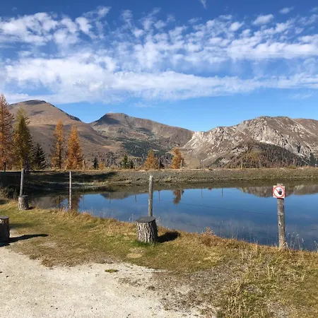 Rosie | Design | Apartman